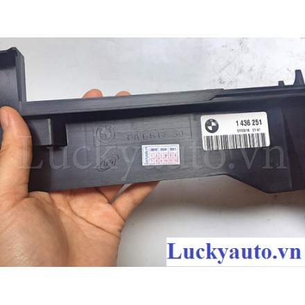 Giá nhựa két nước BMW 320i, 325i đời 2004_ 17111436251